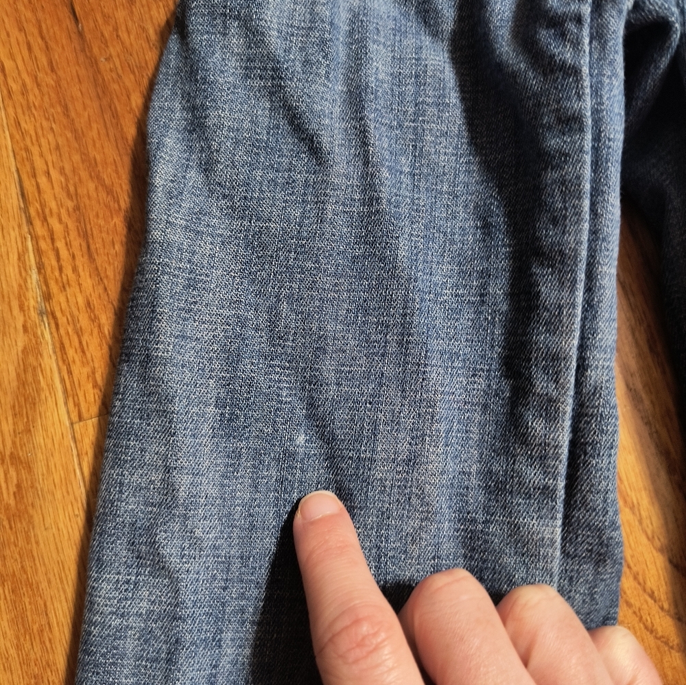 Gap Denim Blue Jean Jacket, Women's Medium, Buttons And Distressed Detail - Picture 5 of 16